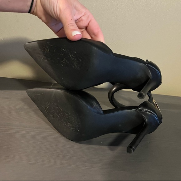 Steve Madden Ele Puff Ankle Strap Leather Pump Heels - Picture 8 of 8